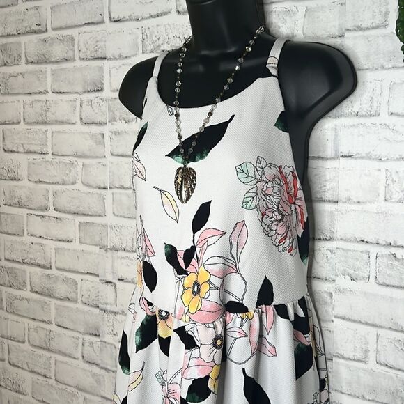 Torrid Mini Textured Knit Floral Skater Dress Size 2 2X - Picture 7 of 10